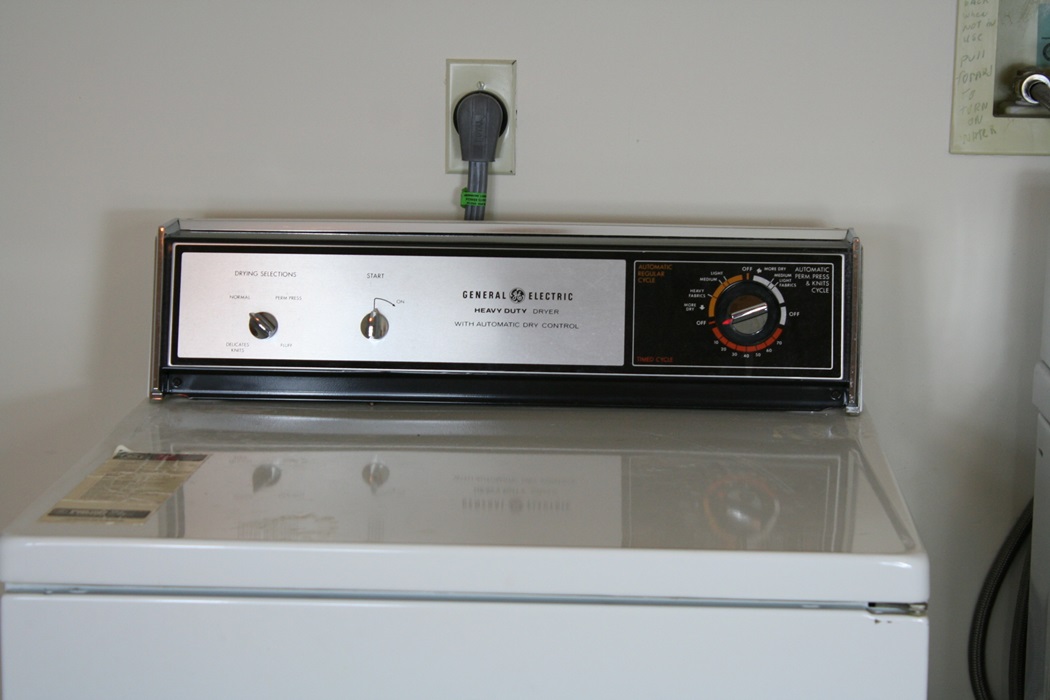 Older Model GE Dryer and Maytag Washer EBTH